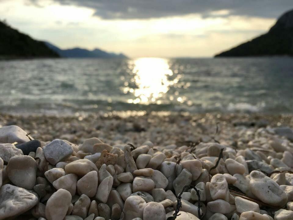 Apartmani Kremena Small Beach 200M เคล็ค ภายนอก รูปภาพ